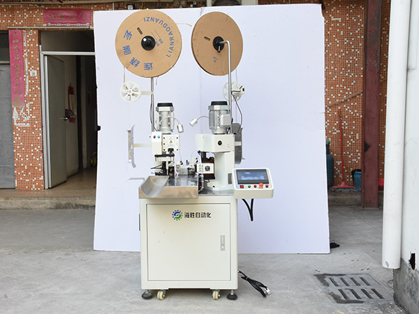 海勝全自動(dòng)端子機(jī)在操作時(shí)要注意什么？ 